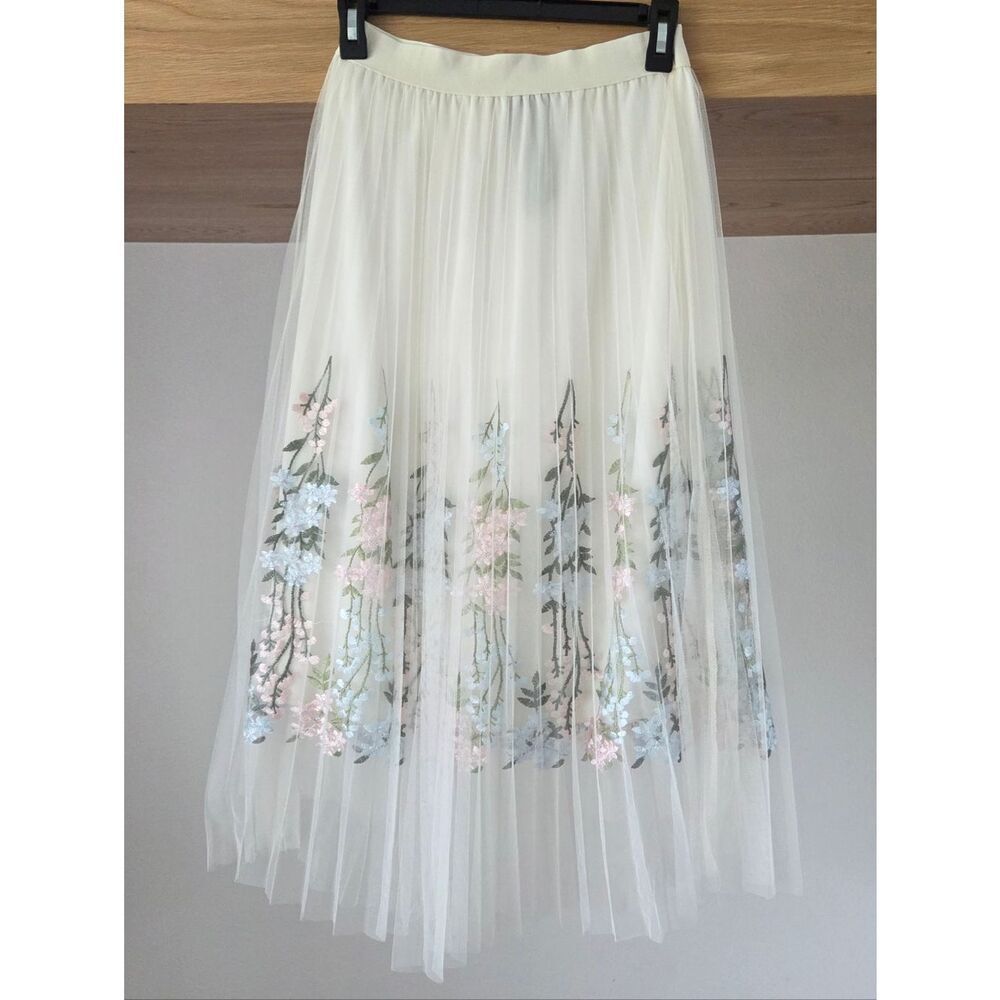 Ivory Pleated Tulle Midi Skirt with Pastel Floral Embroidery